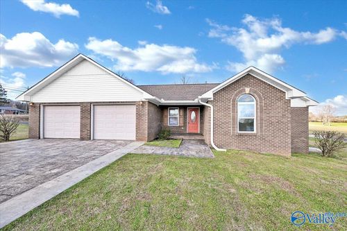 17 Maple Dr, Blountsville, AL, 35031-3305 | Card Image