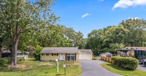 758 Dewitt Rd, Webster, NY, 14580-1454 | Card Image