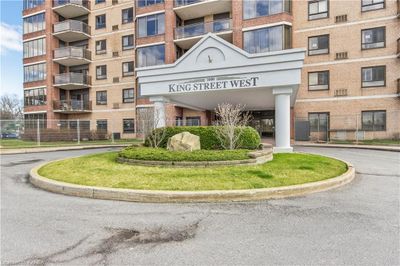 606 - 1000 King St W, Home with 2 bedrooms, 2 bathrooms and 1 parking in Kingston ON | Image 3