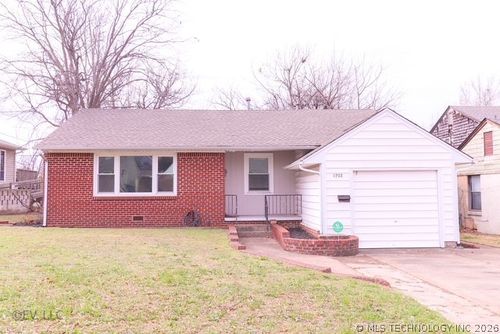 4208 24th Pl, Tulsa, OK, 74114-3614 | Card Image