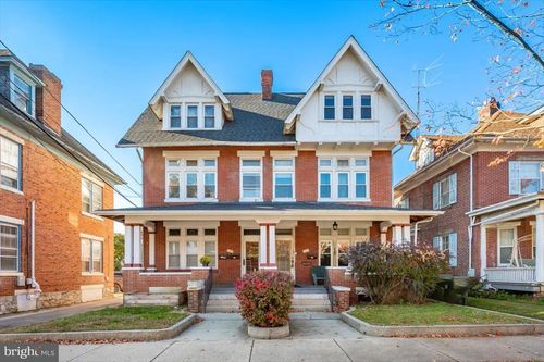 133 Broadway, HAGERSTOWN, MD, 21740-4021 | Card Image