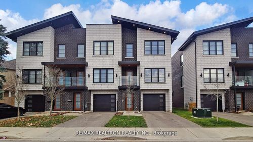 c-3 Spring Lane, Brantford, ON, N3T4M2 | Card Image