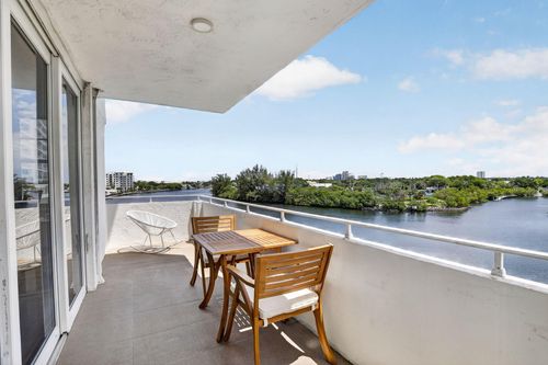 501-1170 N Federal Hwy, Fort Lauderdale, FL, 33304-1441 | Card Image