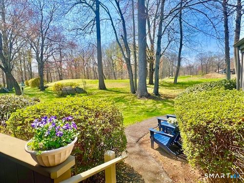 a-261 Agawam Dr, Stratford, CT, 06614-8156 | Card Image