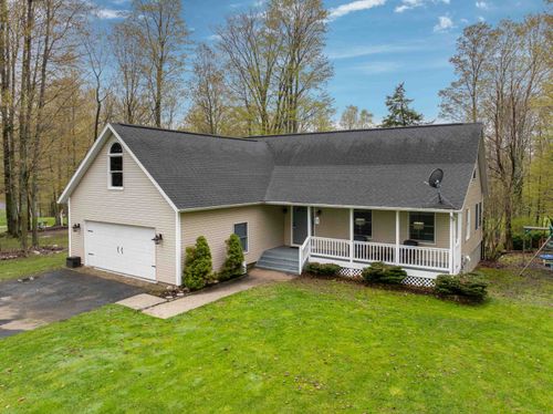 3055 White Tail Dr, Bellaire, MI, 49615-8211 | Card Image
