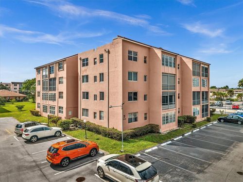 apt-105-2841 Somerset Dr, Lauderdale Lakes, FL, 33311-1913 | Card Image