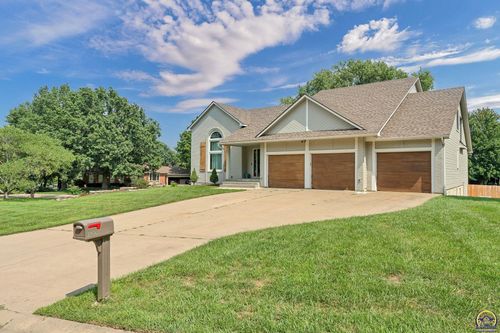 3700 Sw Stutley Rd, Topeka, KS, 66610-1508 | Card Image
