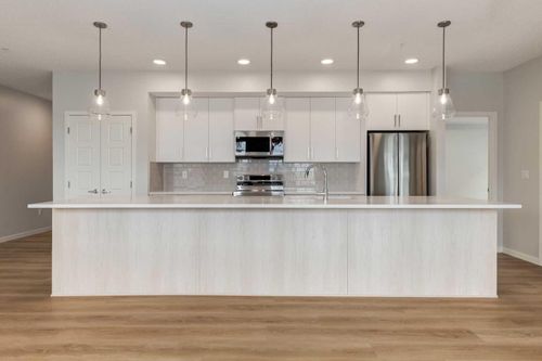 3204-550 Belmont Street Sw, Calgary, AB, T2X5Y9 | Card Image