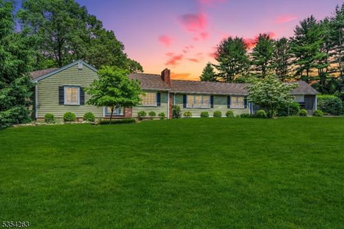 27 Highland Ave, Peapack, NJ, 07977-5007 | Card Image