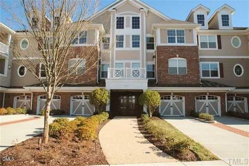 unit-302-10400 Rosegate Ct, Raleigh, NC, 27617-5921 | Card Image