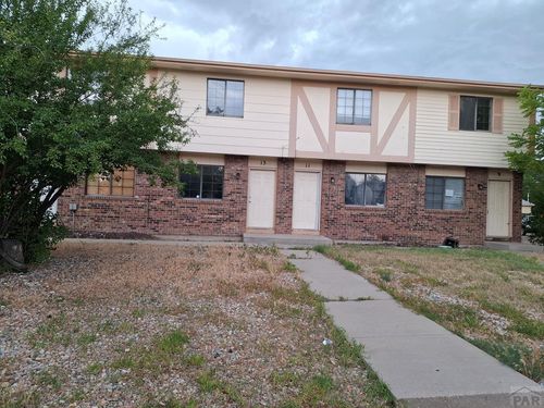 15-9 - 15 Castle Royal Dr, Pueblo, CO, 81005-2108 | Card Image