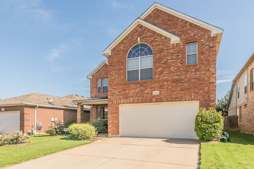 4021 Petersburg Dr, Fort Worth, TX, 76244-4367 | Card Image