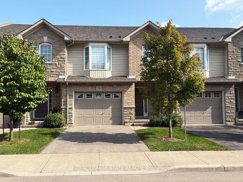 16-25 Ivybridge Dr, Hamilton, ON, L8E0A5 | Card Image