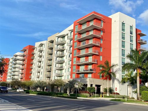 apt-203-7661 Nw 107th Ave, Doral, FL, 33178-4623 | Card Image