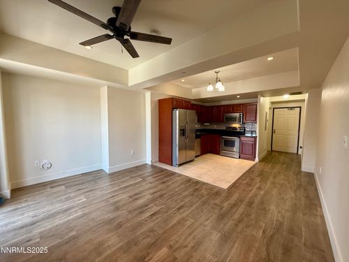 401-200 W 2nd St, Reno, NV, 89501-1272 | Card Image