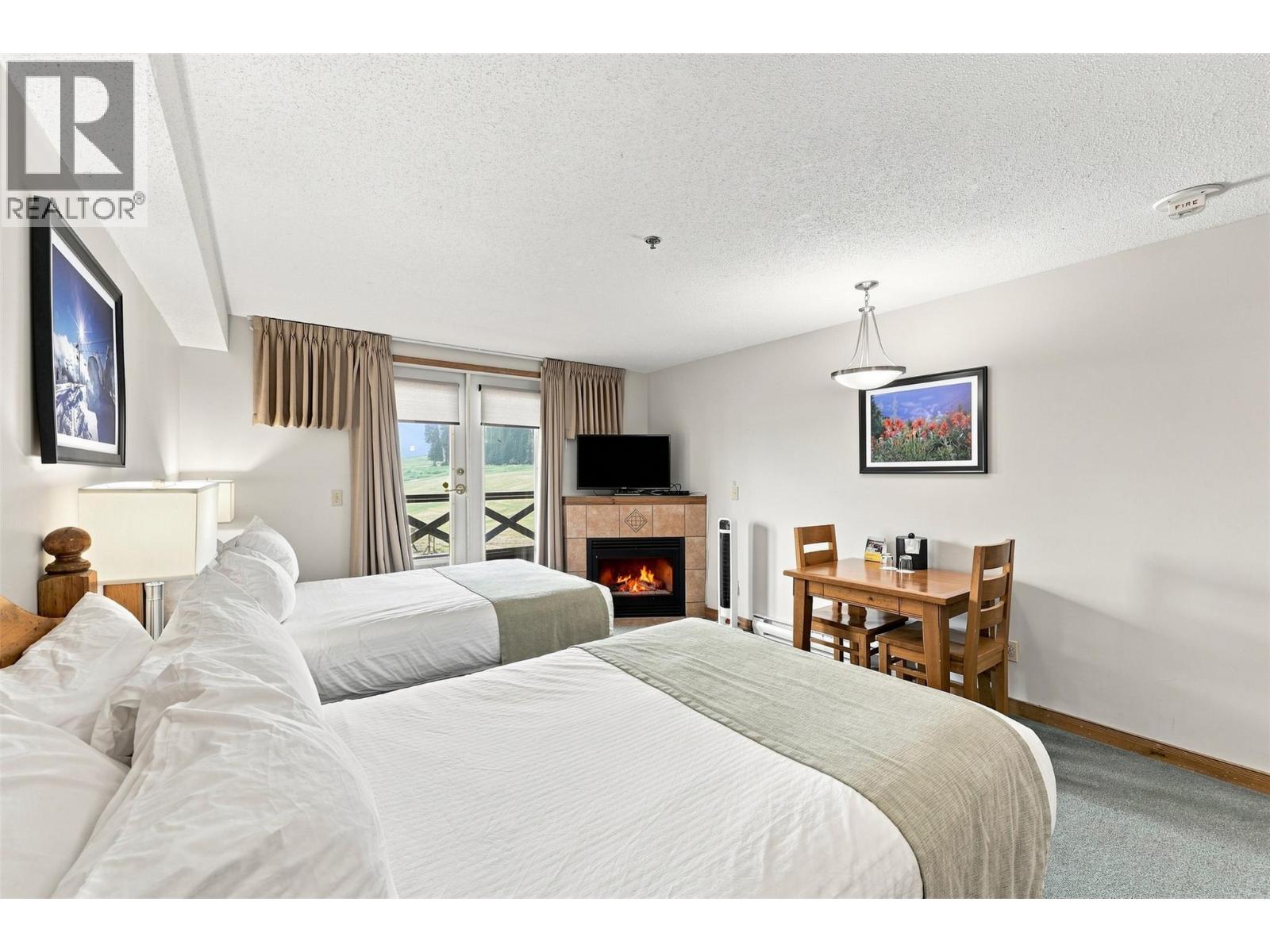 Residential in Sun Peaks 5