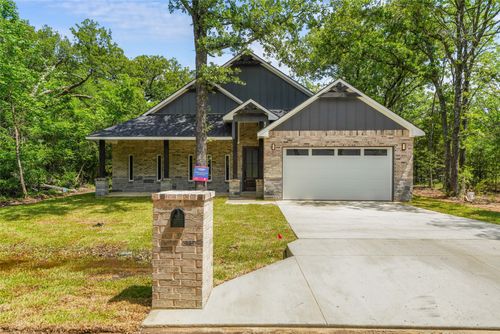 108 Parkside Dr, Trinidad, TX, 75163-2302 | Card Image