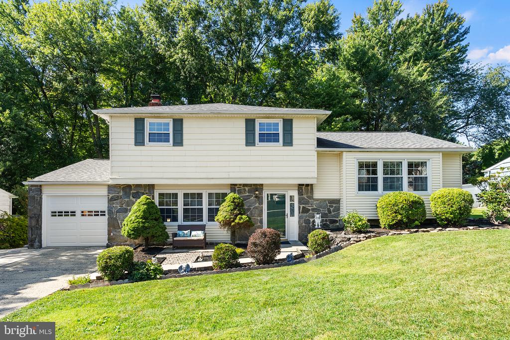 Ramblewood Dr, Wilmington, DE 19810