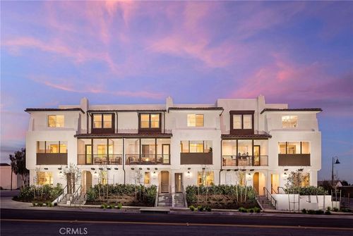 324 E Whittier Boulevard, La Habra, CA, 90631 | Card Image