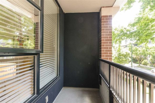 2273 W 12 Th Avenue, Townhouse with 2 bedrooms, 2 bathrooms and 2 parking in Vancouver BC | Image 13