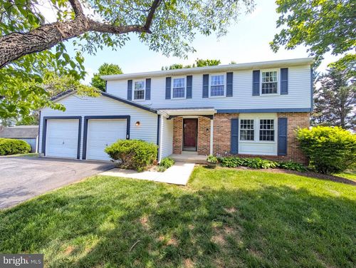8211 Reveille Ct, Walkersville, MD, 21793-8622 | Card Image