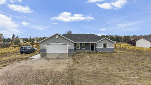 320 Flora Drive, Spring Creek, NV, 89815 | Card Image