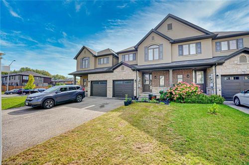 74 Dodman Cres, Ancaster, ON, L9G0G6 | Card Image
