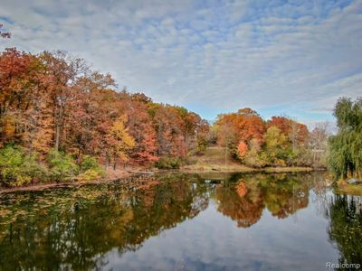 Tranquil Private Lake PLUS Walnut Lake Privileges | Image 3