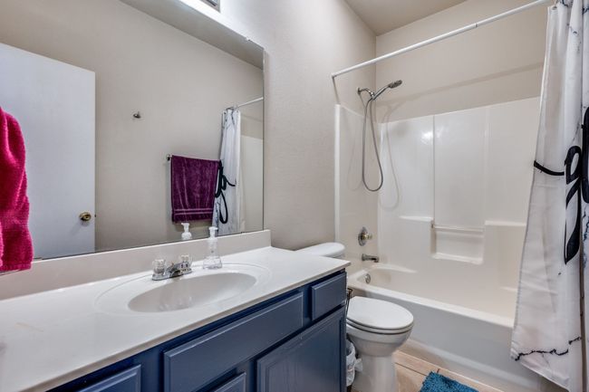 downstairs Bathroom | Image 14