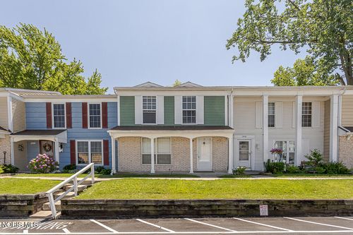 7-4420 Rose Garden Dr, Toledo, OH, 43623-3424 | Card Image