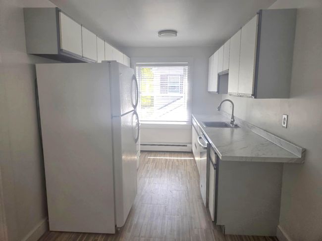 APT-12 - 677 South St, Condo with 2 bedrooms, 1 bathrooms and null parking in Portsmouth NH | Image 4
