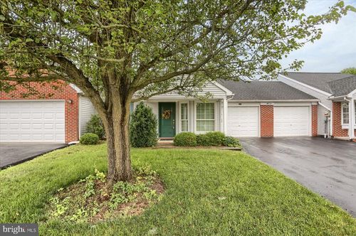 49 Greenspring Dr, MECHANICSBURG, PA, 17050-7945 | Card Image