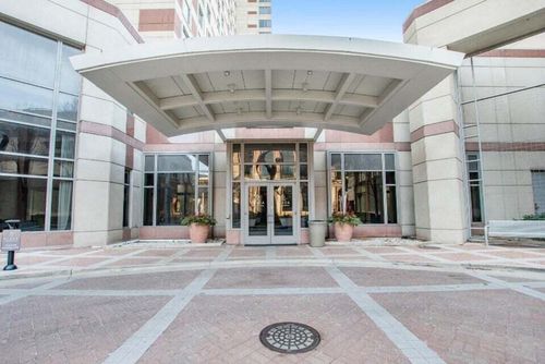 2108-79 Campau Cir Nw, Grand Rapids, MI, 49503-2659 | Card Image