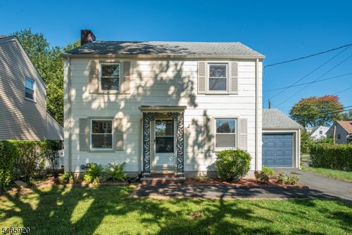 19 Alexander Ave, Bloomfield, NJ, 07003-3140 | Card Image