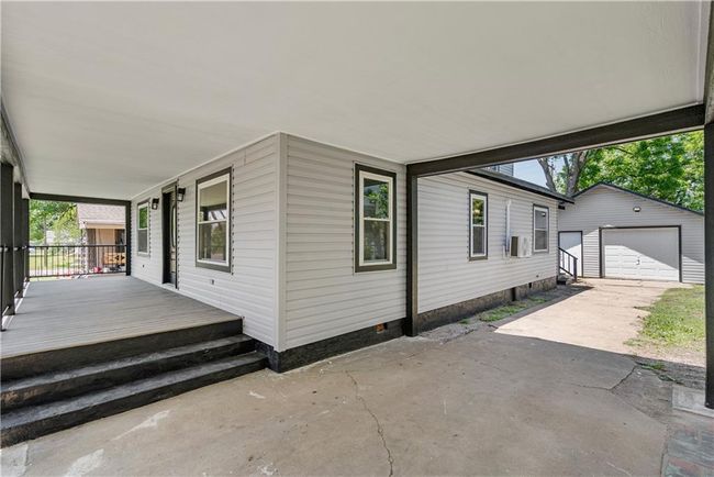 1110 W 3 Rd St, House other with 3 bedrooms, 2 bathrooms and null parking in Coffeyville KS | Image 47