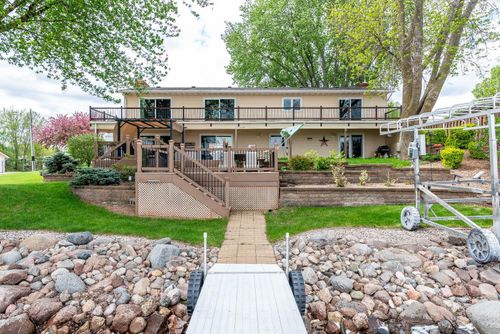 1200 Baker Bay Rd, Kasota, MN, 56050-9601 | Card Image