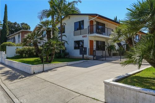 4-4965 Kester Ave, Sherman Oaks, CA, 91403-1618 | Card Image