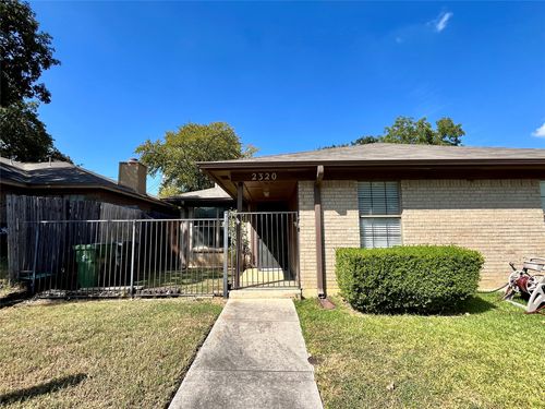 2320 Miguel Ln, Arlington, TX, 76016-1160 | Card Image