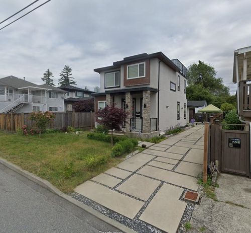 lower-suite-809 Twenty First Street, New Westminster, BC, V3M4Y1 | Card Image
