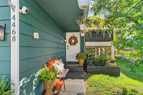 4468 Cinnamon Ridge Trl, Eagan, MN, 55122-2385 | Card Image