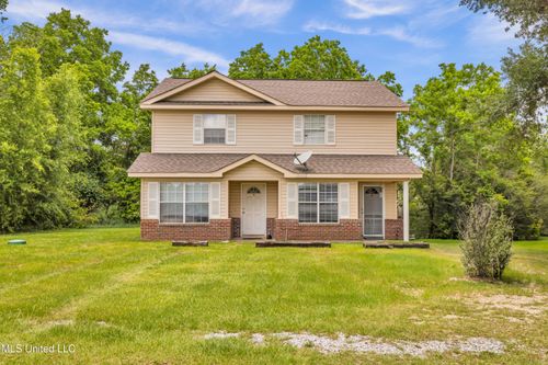 23027 Indian Ridge Rd, Picayune, MS, 39466-8932 | Card Image