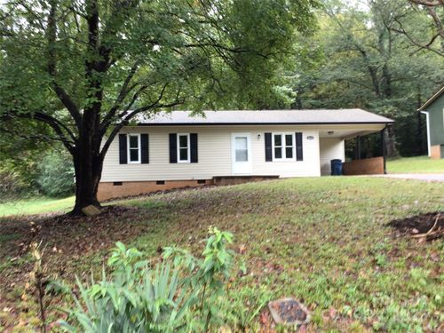 2610 Tablerock Rd, Lenoir, NC, 28645-8044 | Card Image