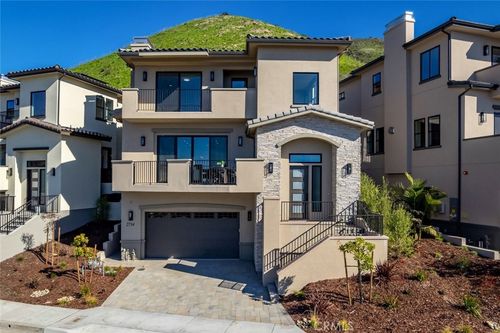 2734 Barcelona, Pismo Beach, CA, 93449-3343 | Card Image