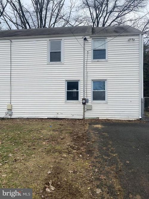 459 Scotch Rd, Titusville, NJ, 08560-1402 | Card Image