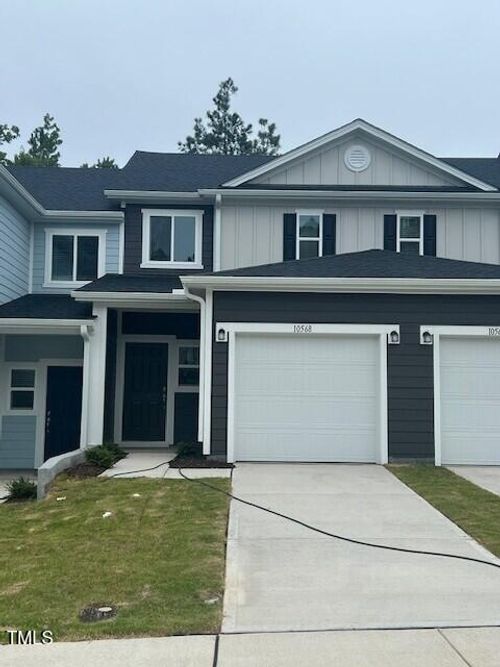 10568 Brookside Dr, Raleigh, NC, 27601 | Card Image