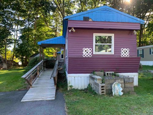54 Barberry Lane, Raymond, NH, 03077 | Card Image