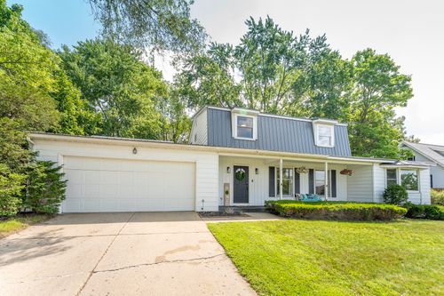 212 Hillcrest St, Greenville, MI, 48838-1514 | Card Image