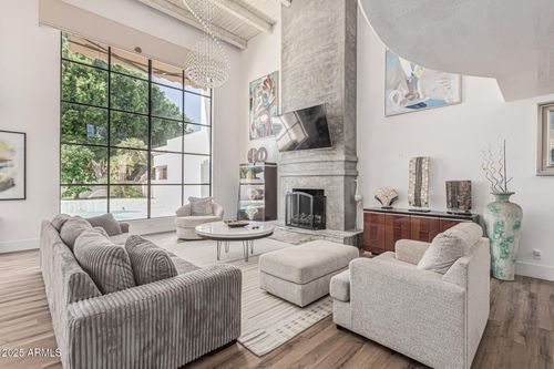 10113 E Topaz Dr, Scottsdale, AZ, 85258-4808 | Card Image