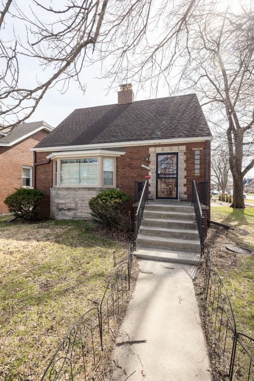 1221 W 142nd St, East Chicago, IN, 46312-2502 | Card Image