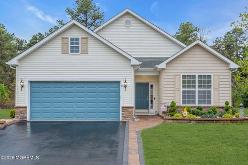 61 Woodview Dr, Manchester, NJ, 08759-1353 | Card Image